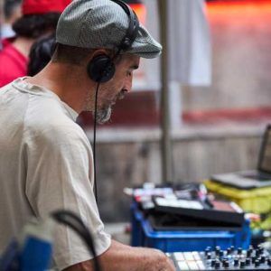 AztarnaBeltza DumbBoys_DON7613 (Med)