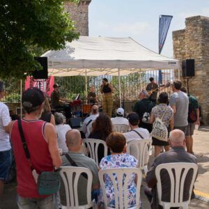 AztarnaEunice_A747440Donca