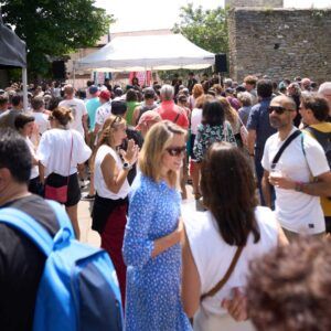 AztarnaOsakaMonaurail_A746369Donca